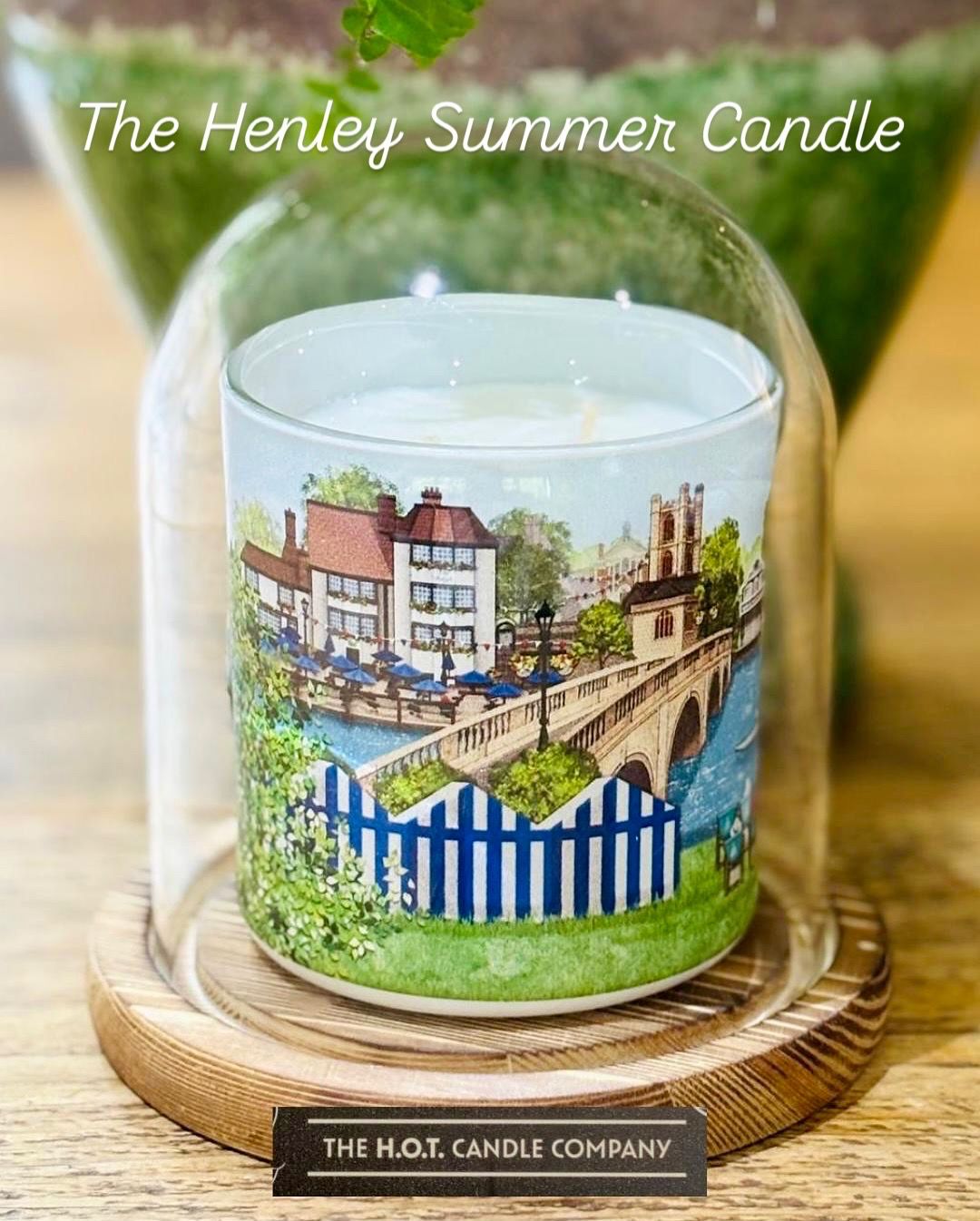 Henley Summer Candle Featuring Illustration by Local Henley-On-Thames Artis Emma Newton.