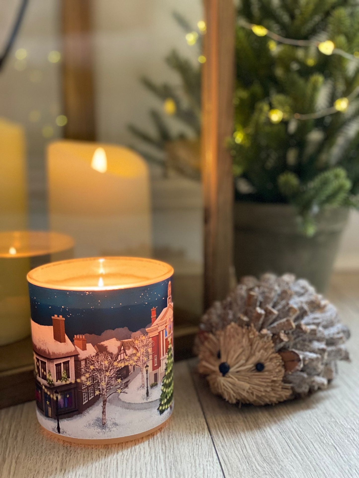 Henley Winter Candle Featuring Illustration by Local Henley-On-Thames Artis Emma Newton.